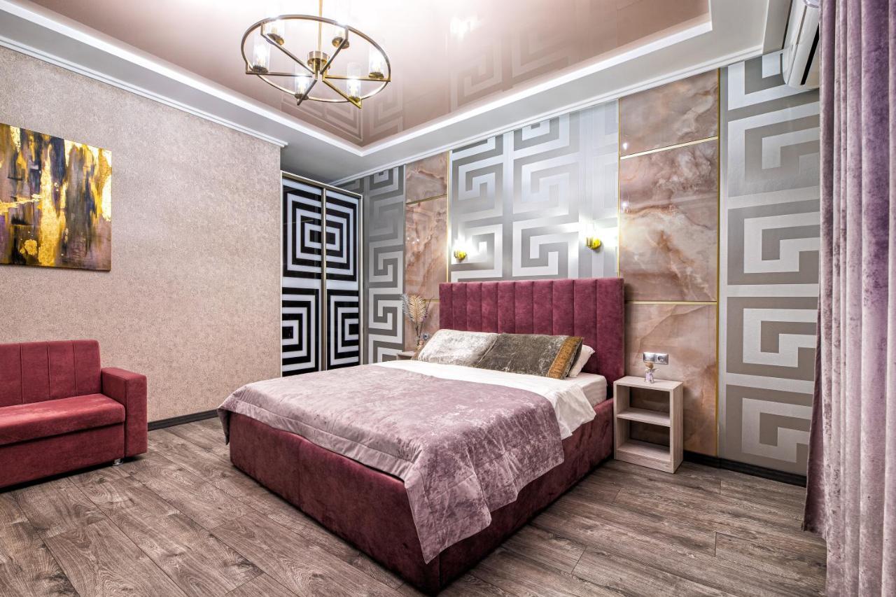 2 - Bedroom Apartments Galicia Lviv Dış mekan fotoğraf