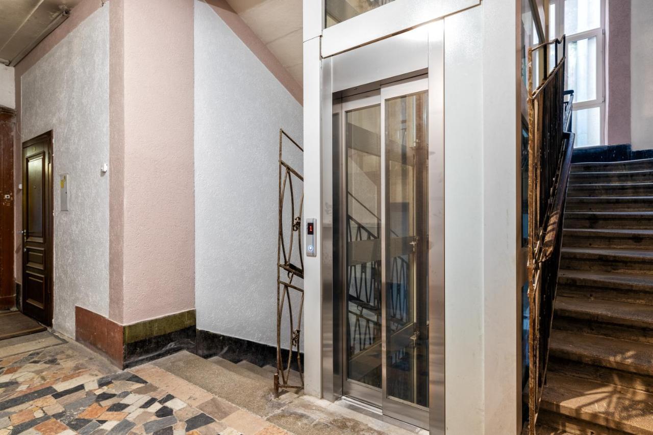 2 - Bedroom Apartments Galicia Lviv Dış mekan fotoğraf