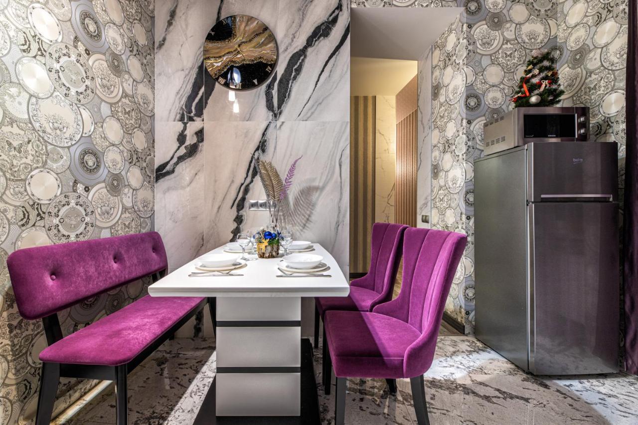 2 - Bedroom Apartments Galicia Lviv Dış mekan fotoğraf